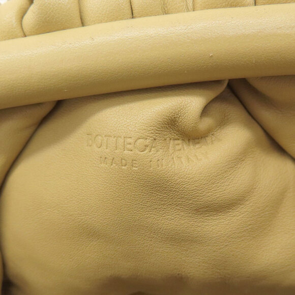 BOTTEGA VENETA Shoulder Bag in Calf Leather - Picture 6 of 11